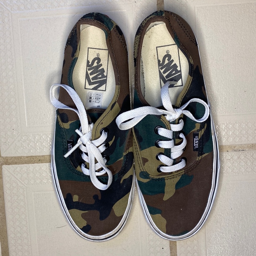 Army Print VANS